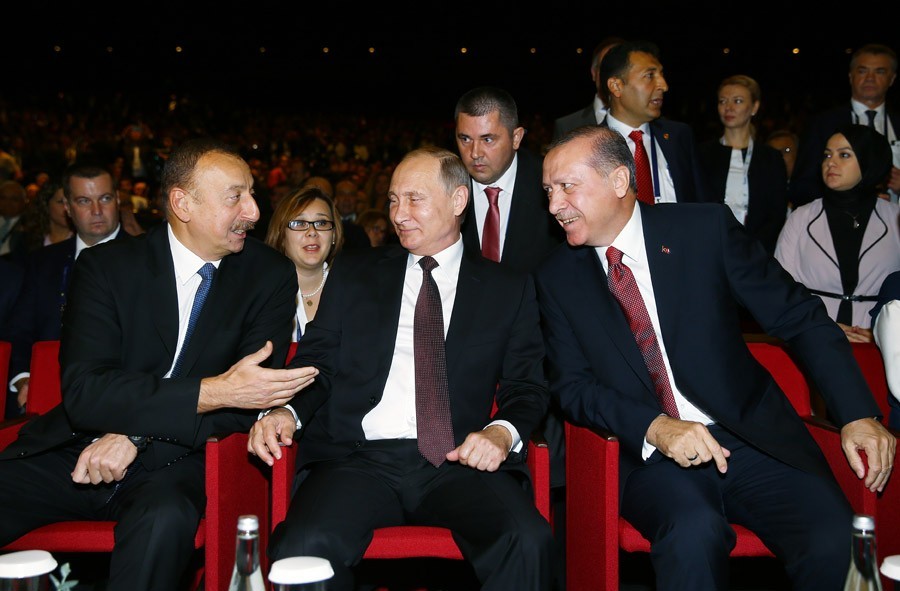 Erdoğan ve Putin düşman çatlattı!