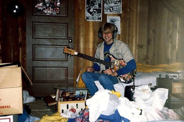 Kurt Cobain'i CIA mi öldürdü?