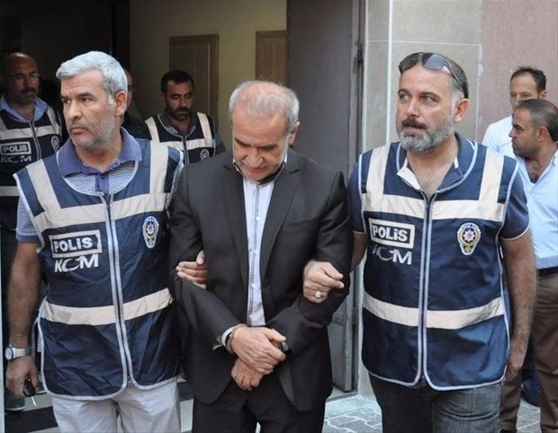 İşte FETÖ'den gözaltına alınan ve tutuklanan iş adamları