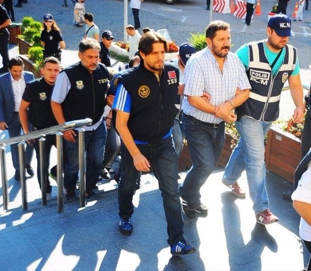 İşte FETÖ'den gözaltına alınan ve tutuklanan iş adamları