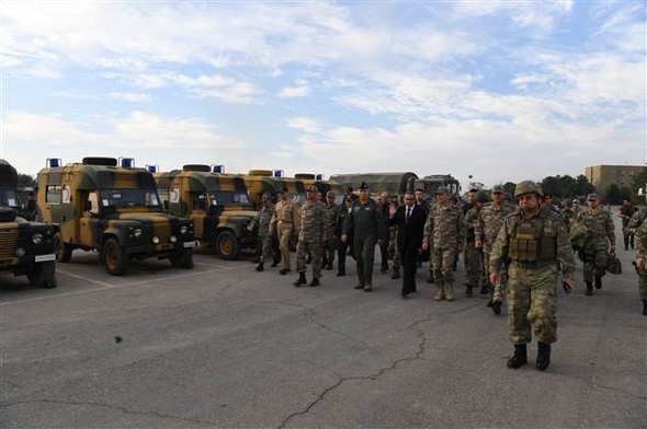 Komutanlar böyle karşılandı