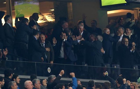 Goller geldikçe Aziz Yıldırım coştu