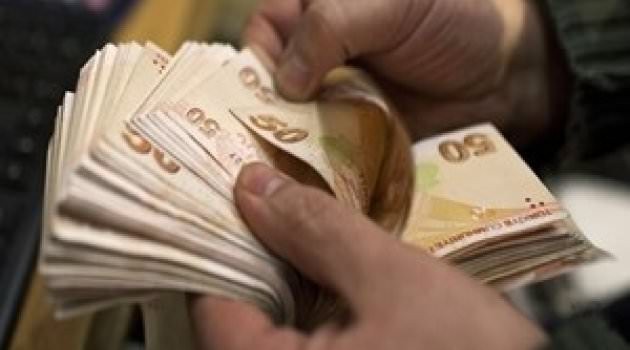 Emeklilere 4 bin lira ikramiye! Kimler nasıl alacak?