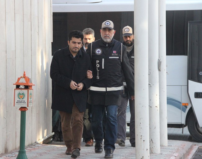 Büyük FETÖ dalgası! Flaş isimler var