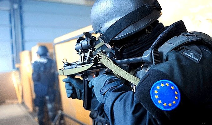 Vizesiz Avrupa'ya 17 kriter kaldı