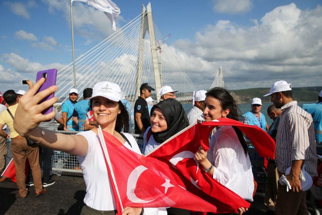 3. Köprü açılış töreninden renkli görüntüler