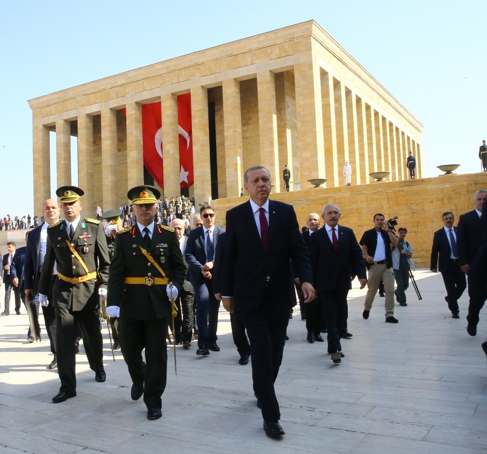Erdoğan Anıtkabir Özel Defteri'ne ne yazdı?