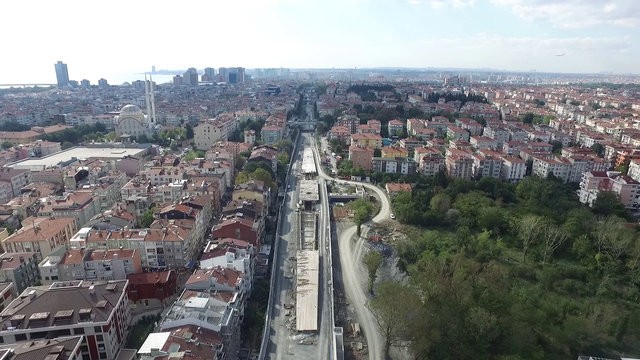 Gebze-Haydarpaşa ve Sirkeci- Halkalı banliyö hatları 2018 açılacak