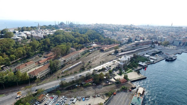 Gebze-Haydarpaşa ve Sirkeci- Halkalı banliyö hatları 2018 açılacak