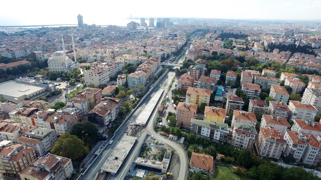 Gebze-Haydarpaşa ve Sirkeci- Halkalı banliyö hatları 2018 açılacak
