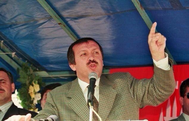 Erdoğan'ın bir askerlik fotoğrafı daha ortaya çıktı!