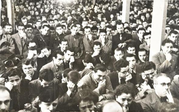 Atatürk'ün cenaze töreni görüntüleri: Bir millet kurtarıcısına ağlıyor