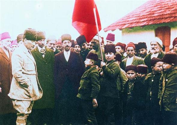 Genelkurmay arşivinden Atatürk'ün az bilinen fotoğrafları