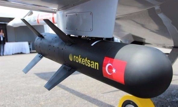 Milli silahlar Kuveyt'te şov yaptı!