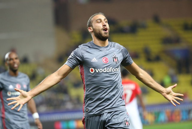 Transferin gözdesi Cenk Tosun
