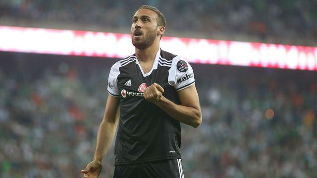 İngilizler yazdı: Cenk 30 milyon euroya Everton'da