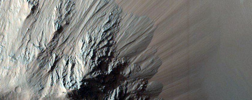 NASA Mars'ın kış fotoğraflarını paylaştı