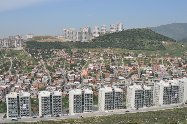 İstanbul'da 3, Ankara'da 7 ilçe en çok ev satışında ilk 20'ye girdi
