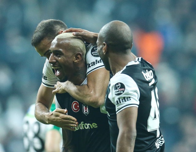Beşiktaş adeta ders veriyor!