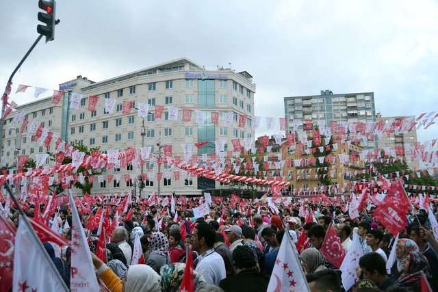 Hangi parti referandumda ne oy kullanacak
