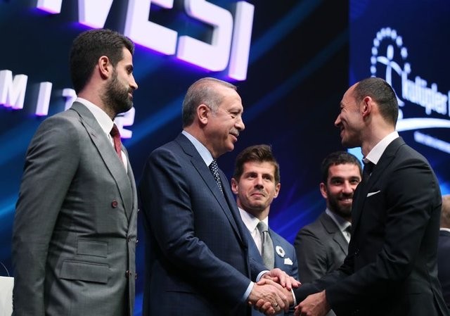 Aziz Yıldırım: Bırak Fikret'i Mikreti