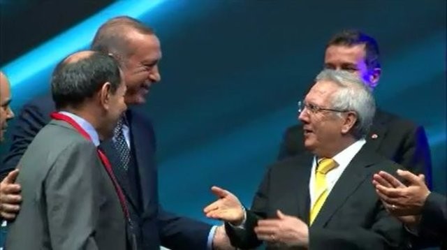 Aziz Yıldırım: Bırak Fikret'i Mikreti