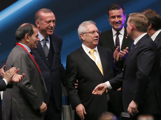 Aziz Yıldırım: Bırak Fikret'i Mikreti