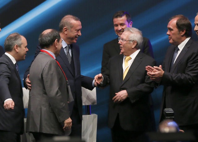 Aziz Yıldırım: Bırak Fikret'i Mikreti
