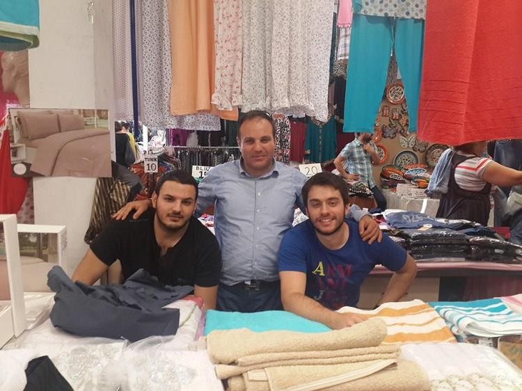 Eski bakanın bakkal oğlu