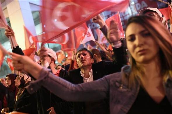 İşte yabancı ajansların servis ettiği fotoğraflar