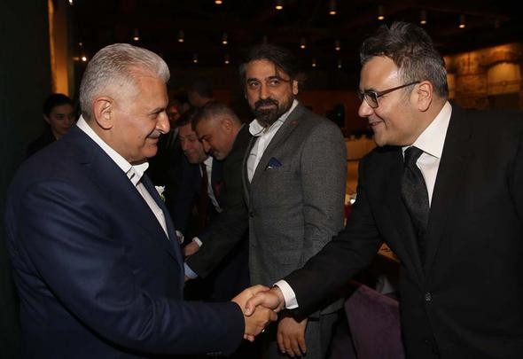 Başbakan'ın davetine hangi ünlüler katıldı