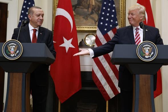 Tarihi zirveden fotoğraflar! Sohbet Twitter'a taştı