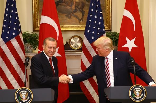 Tarihi zirveden fotoğraflar! Sohbet Twitter'a taştı