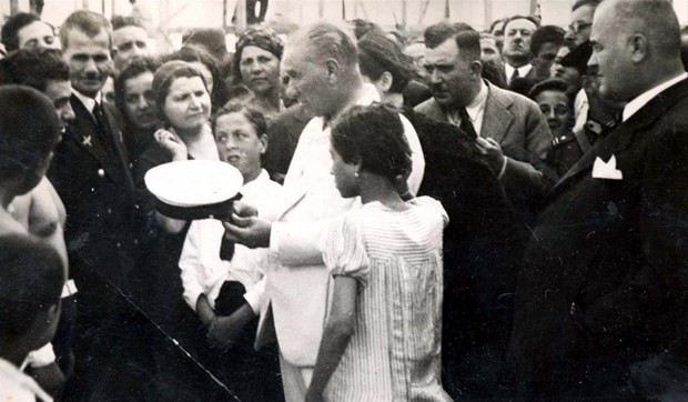 Atatürk’ün az bilinen fotoğrafları