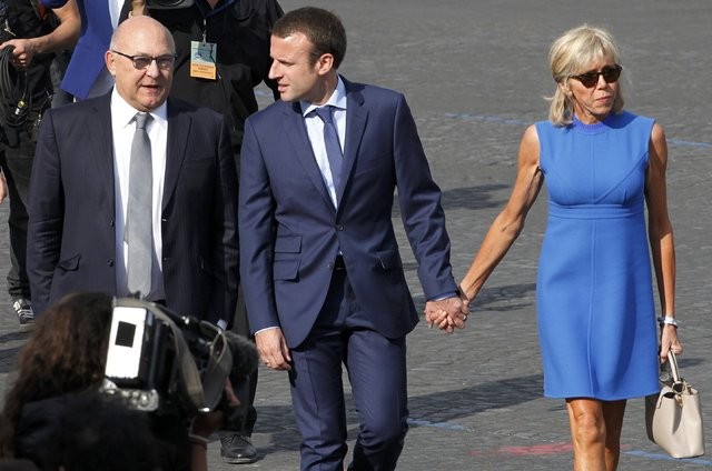 Fransa'nın yeni First Lady'si Brigitte Macron oldu