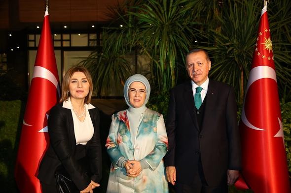 Cumhurbaşkanı'nın iftarında ünlüler geçidi