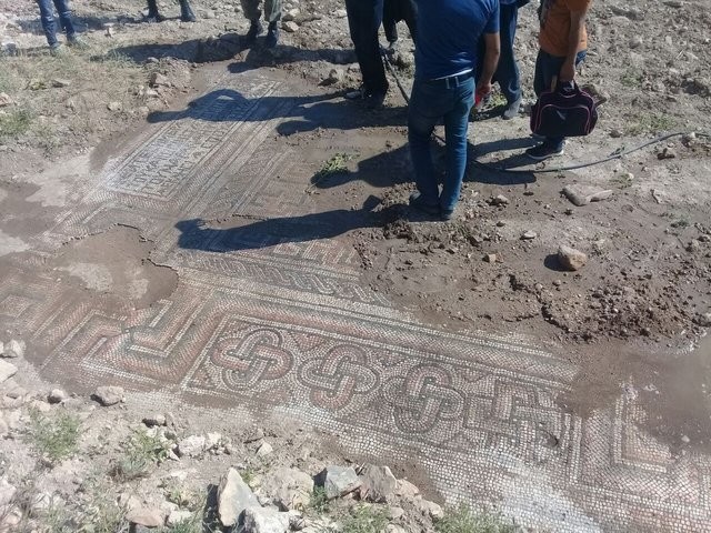 Mozaiğin sırrını Yunan arkeolog Sophia Aneziri açıkladı