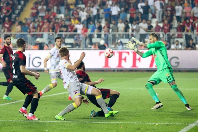 Göztepe'de 14 yıl sonra gelen sevinç