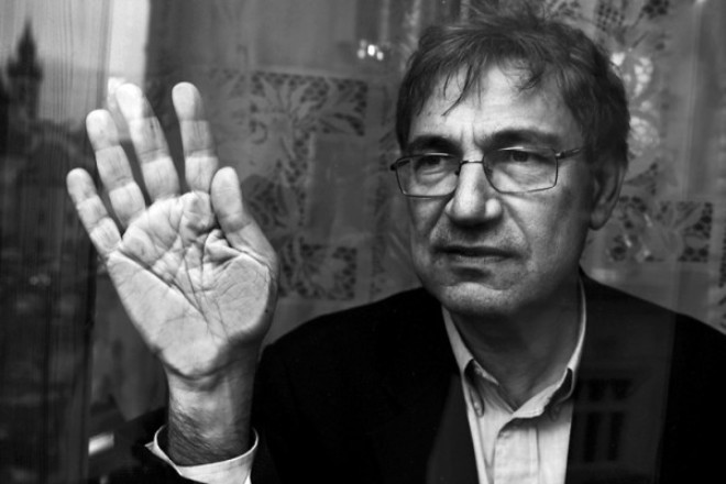 İşte Forbes'e göre en çok kazanan 20 Türk yazar