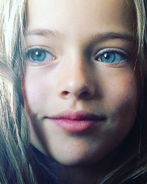 Dünyanın en güzel çocuğu Kristina Pimenova