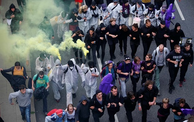 İşte fotoğraflarla Hamburg'daki G-20 protestoları