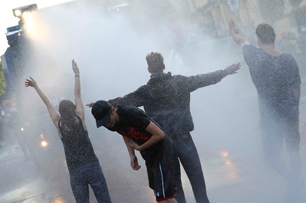 İşte fotoğraflarla Hamburg'daki G-20 protestoları