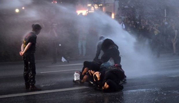 İşte fotoğraflarla Hamburg'daki G-20 protestoları