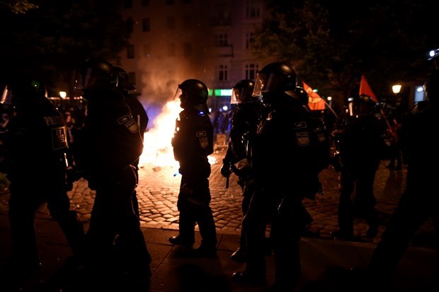 İşte fotoğraflarla Hamburg'daki G-20 protestoları