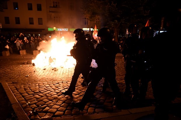 İşte fotoğraflarla Hamburg'daki G-20 protestoları