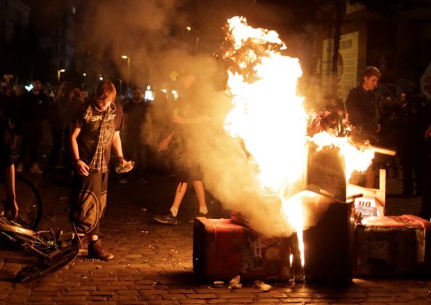 İşte fotoğraflarla Hamburg'daki G-20 protestoları