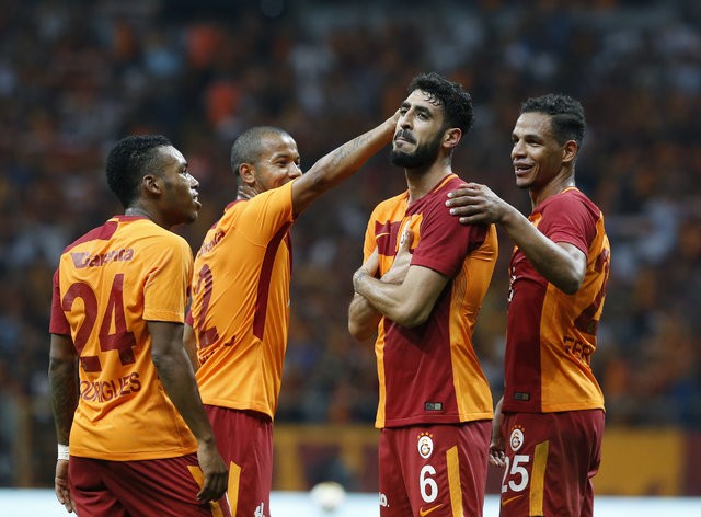 Tolga Ciğerci sosyal medyayı salladı