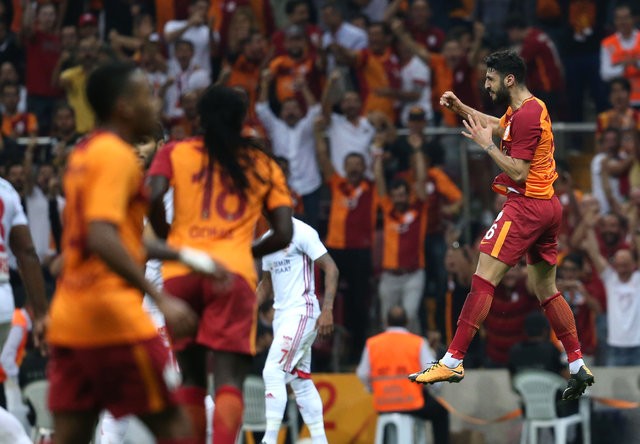 Tolga Ciğerci sosyal medyayı salladı