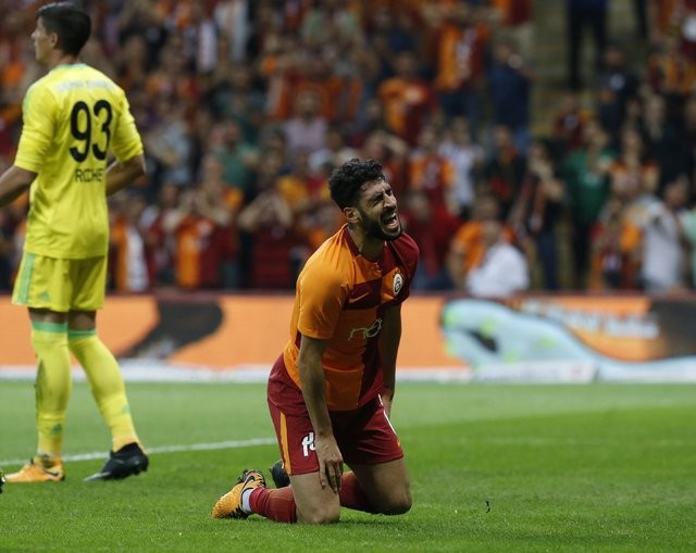 Tolga Ciğerci sosyal medyayı salladı