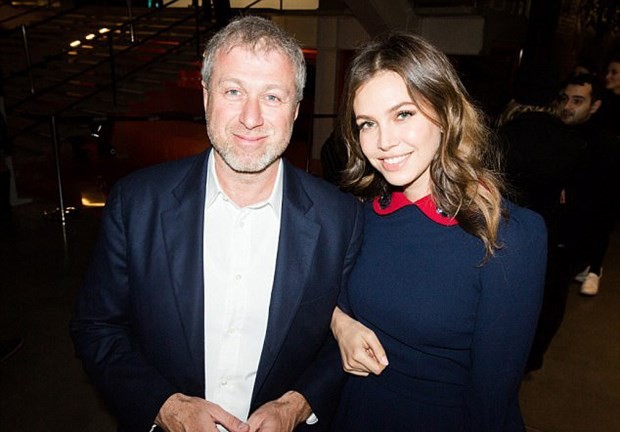 Abramovich tarihteki en ağır nafakayı ödeyecek